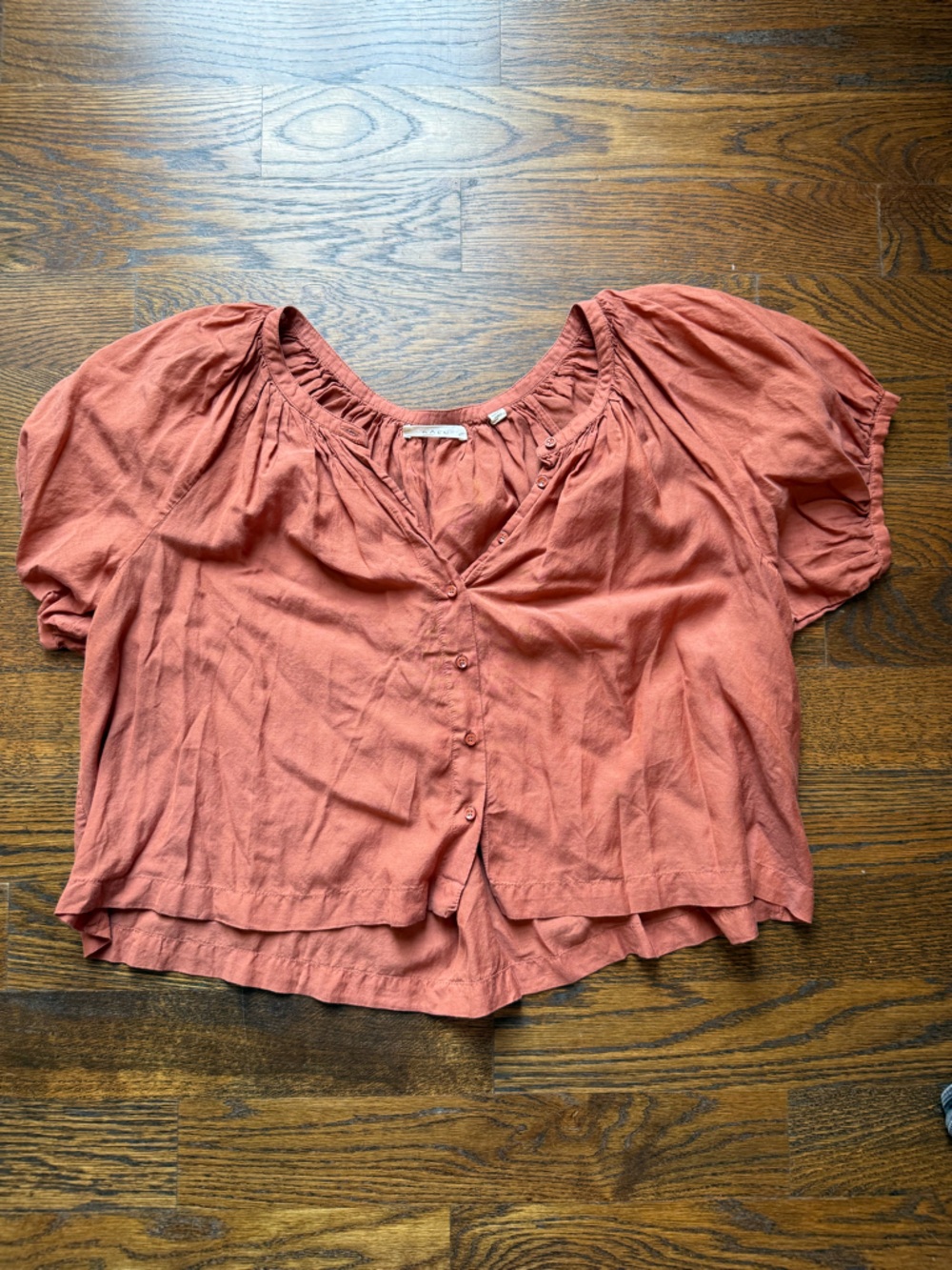 Doen Rust Button Front Short Sleeve Blouse